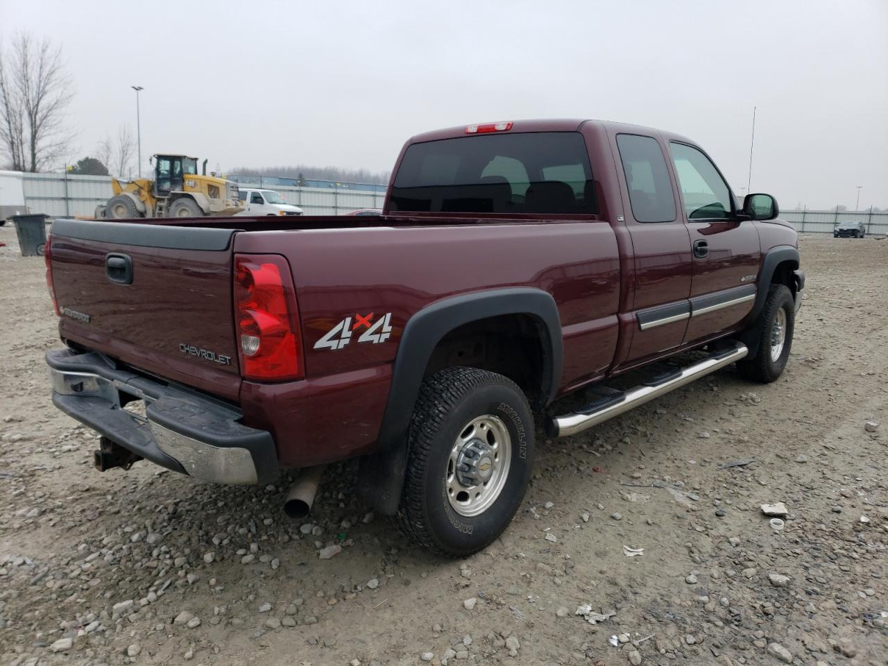 Изображение 3 2003 CHEVROLET SILVERADO K2500 HEAVY DUTY 2003 с VIN 1GCHK29U43E207013