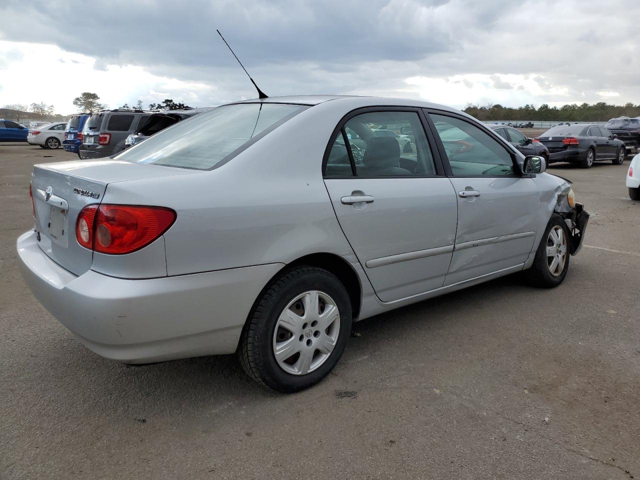 Obraz 3 z 2005 TOYOTA COROLLA CE 2005 z VIN 2T1BR30E85C321003