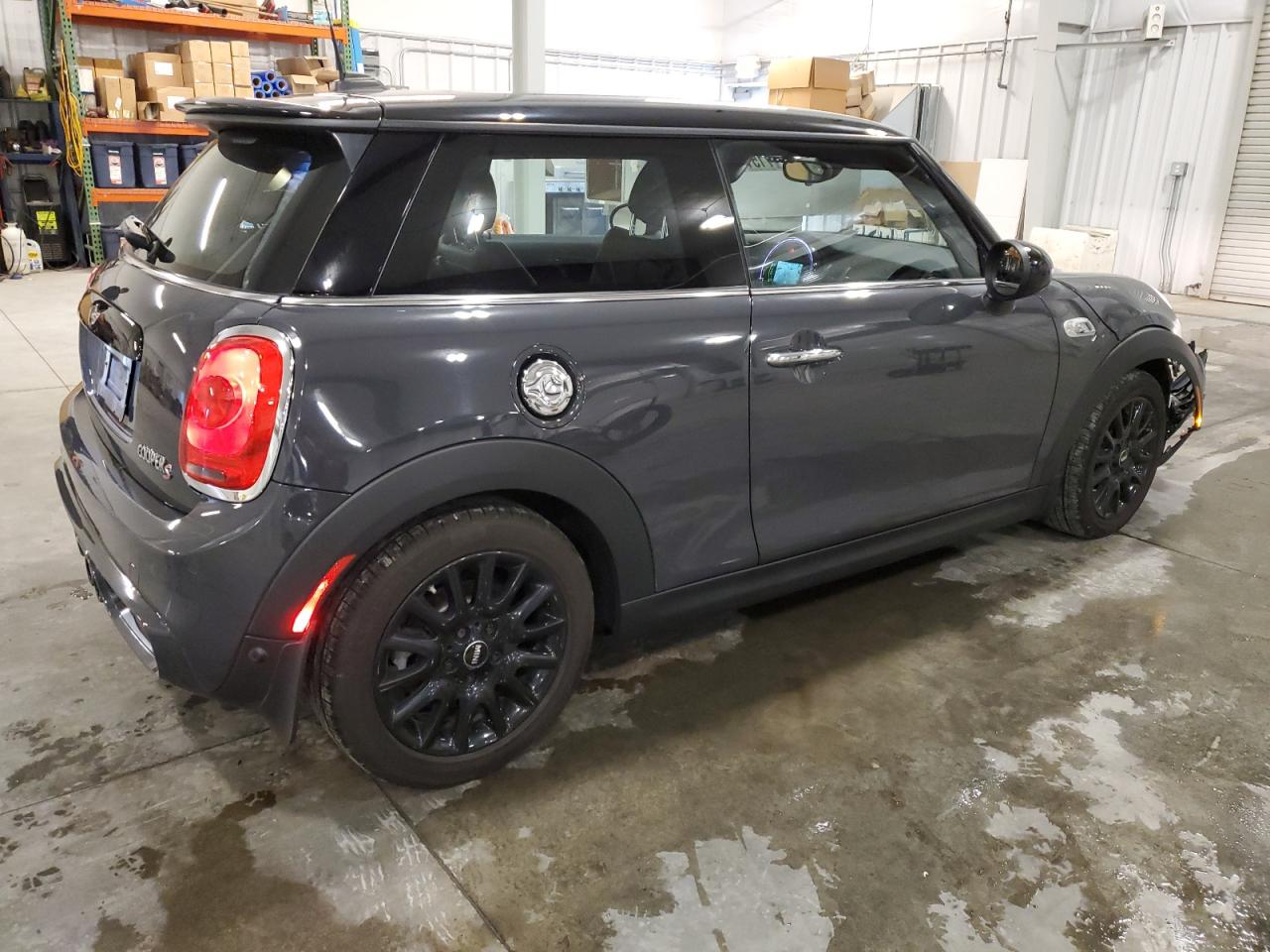 Image 3 of 2017 MINI COOPER S 2017 with VIN WMWXP7C54H3B94245