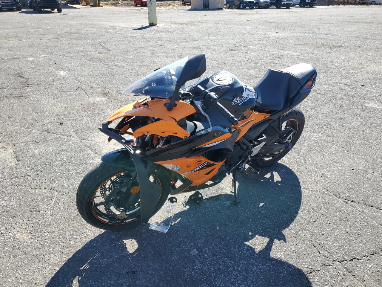 Image 2 of 2019 KAWASAKI EX650 F 2019 with VIN JKAEXEK13KDA35225