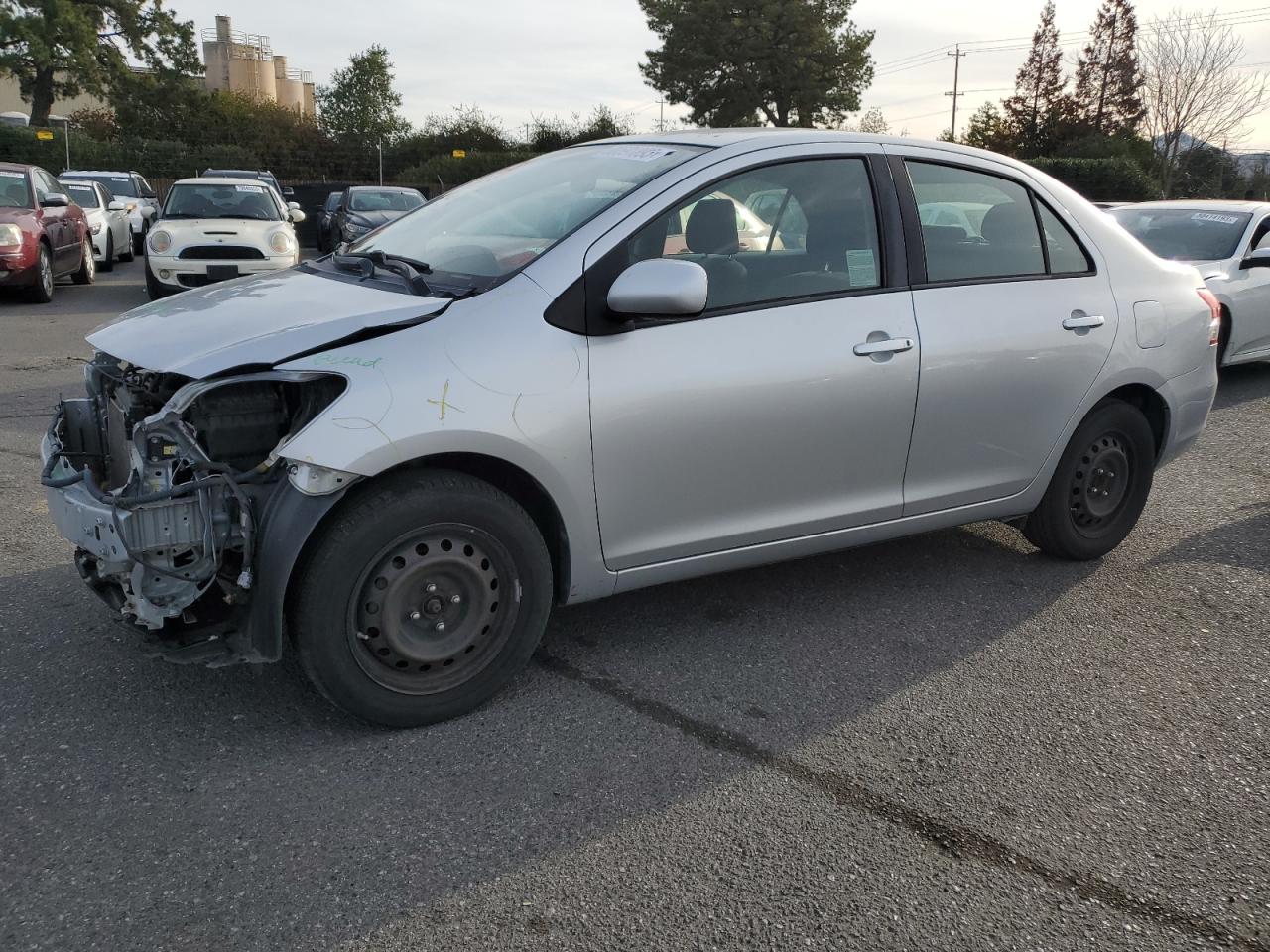 2012 TOYOTA YARIS  2012 image