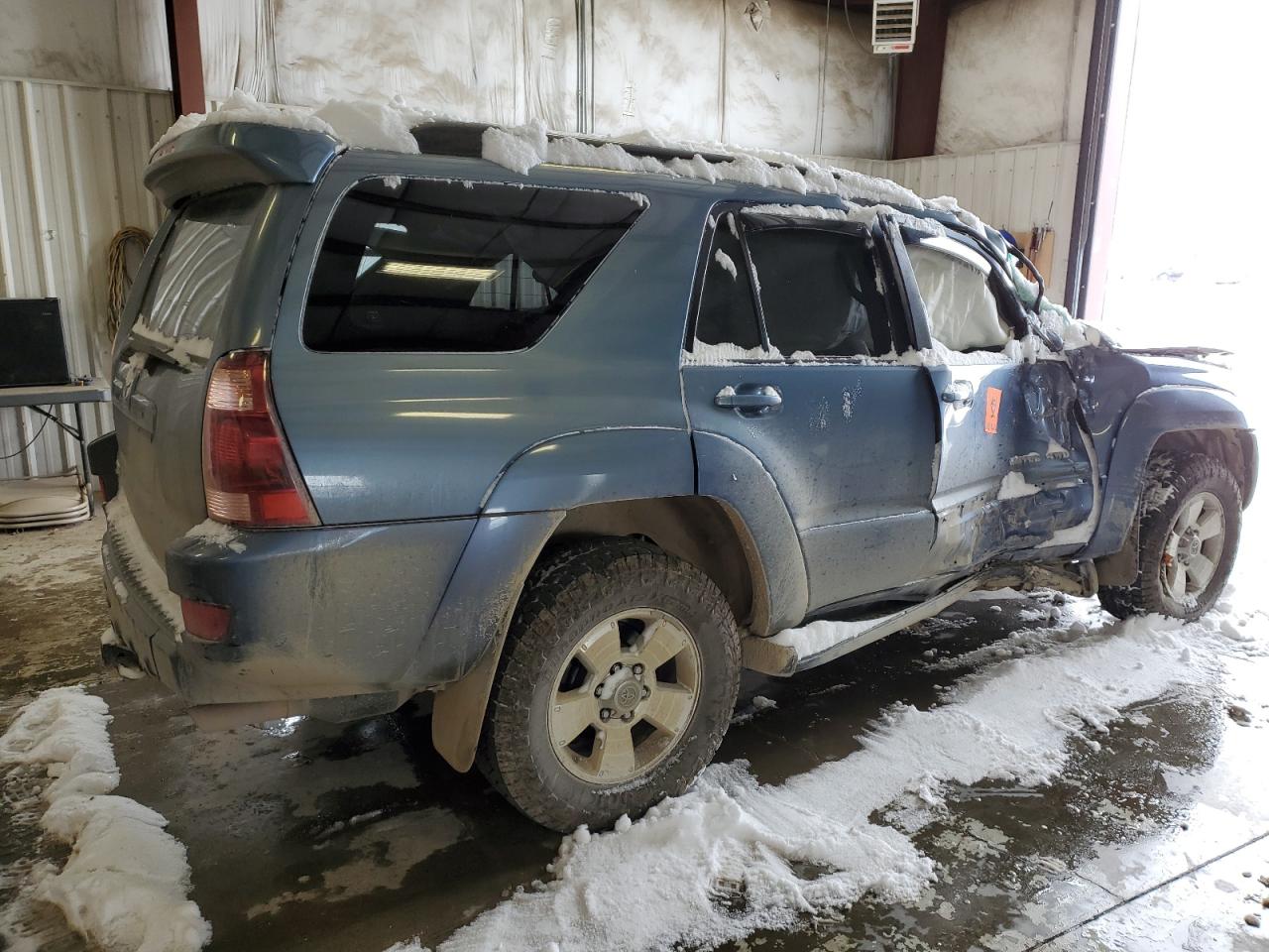 Image 3 of 2005 TOYOTA 4RUNNER LIMITED 2005 with VIN JTEBT17R458028057