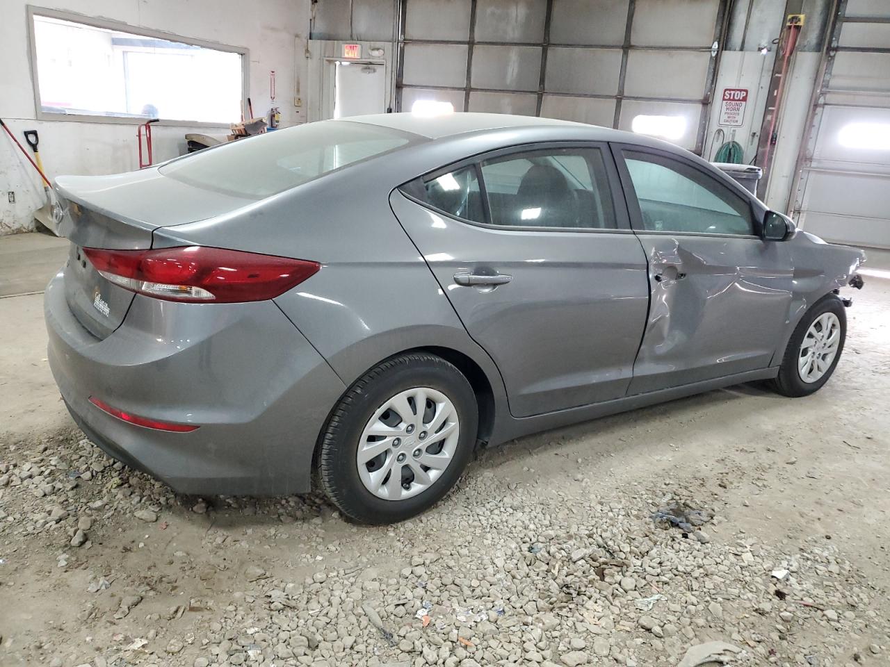 Image 3 of 2018 HYUNDAI ELANTRA SE 2018 with VIN 5NPD74LF8JH348671