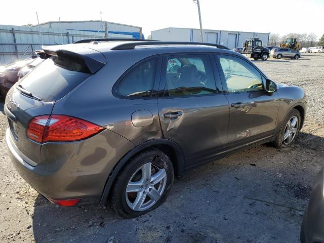 Obraz 3 z 2014 PORSCHE CAYENNE  2014 z VIN WP1AA2A21ELA05581