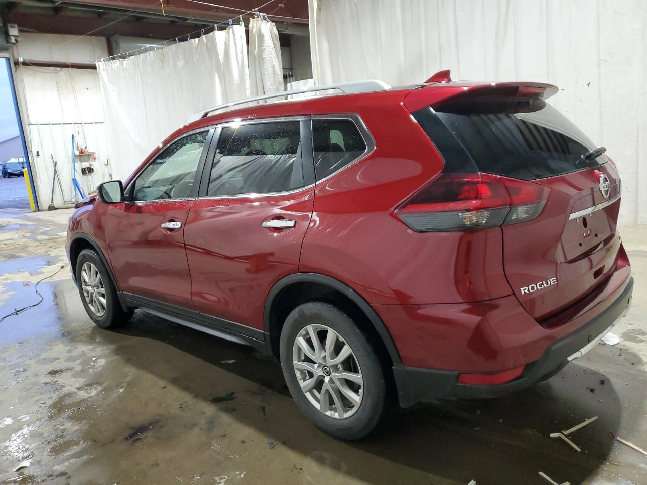 Obraz 2 z 2019 NISSAN ROGUE S 2019 z VIN 5N1AT2MV9KC720178