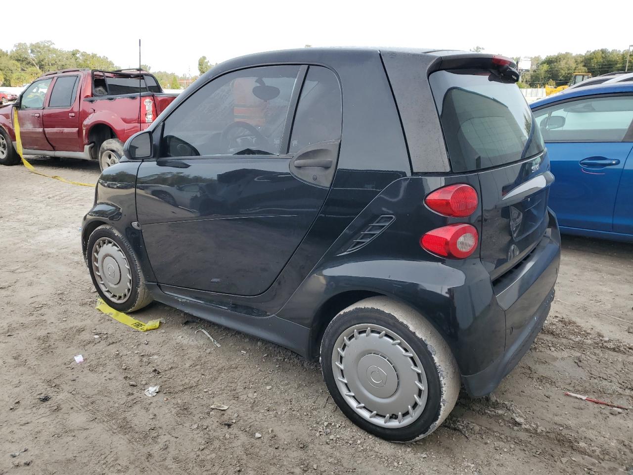 Изображение 2 2015 SMART FORTWO PURE 2015 с VIN WMEEJ3BA0FK814383
