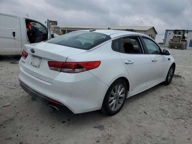 Obraz 3 z 2017 KIA OPTIMA LX 2017 z VIN 5XXGT4L32HG154643