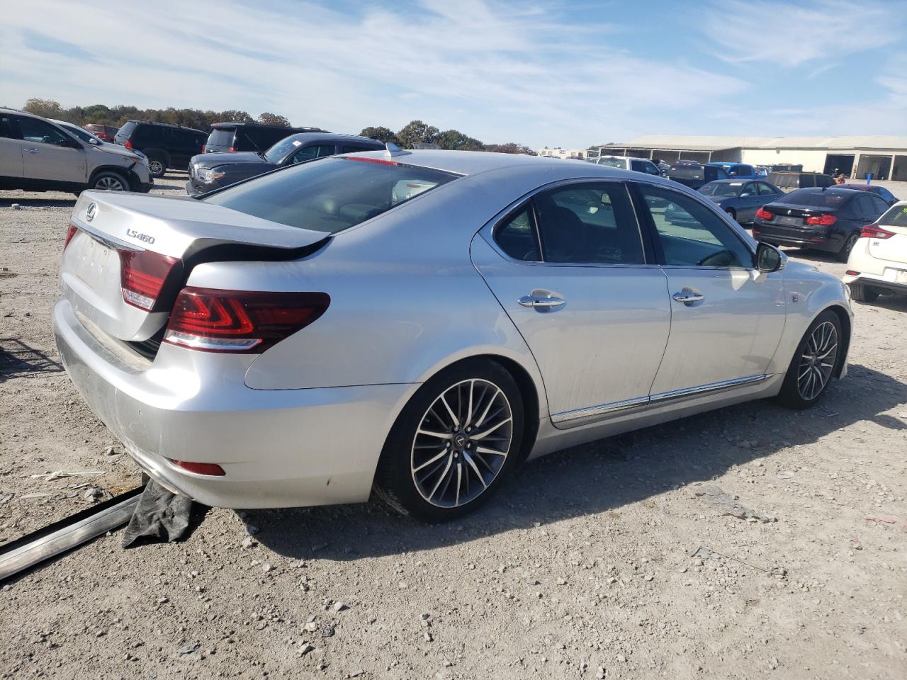 Image 3 of 2013 LEXUS LS 460 2013 with VIN JTHBL5EFXD5118865