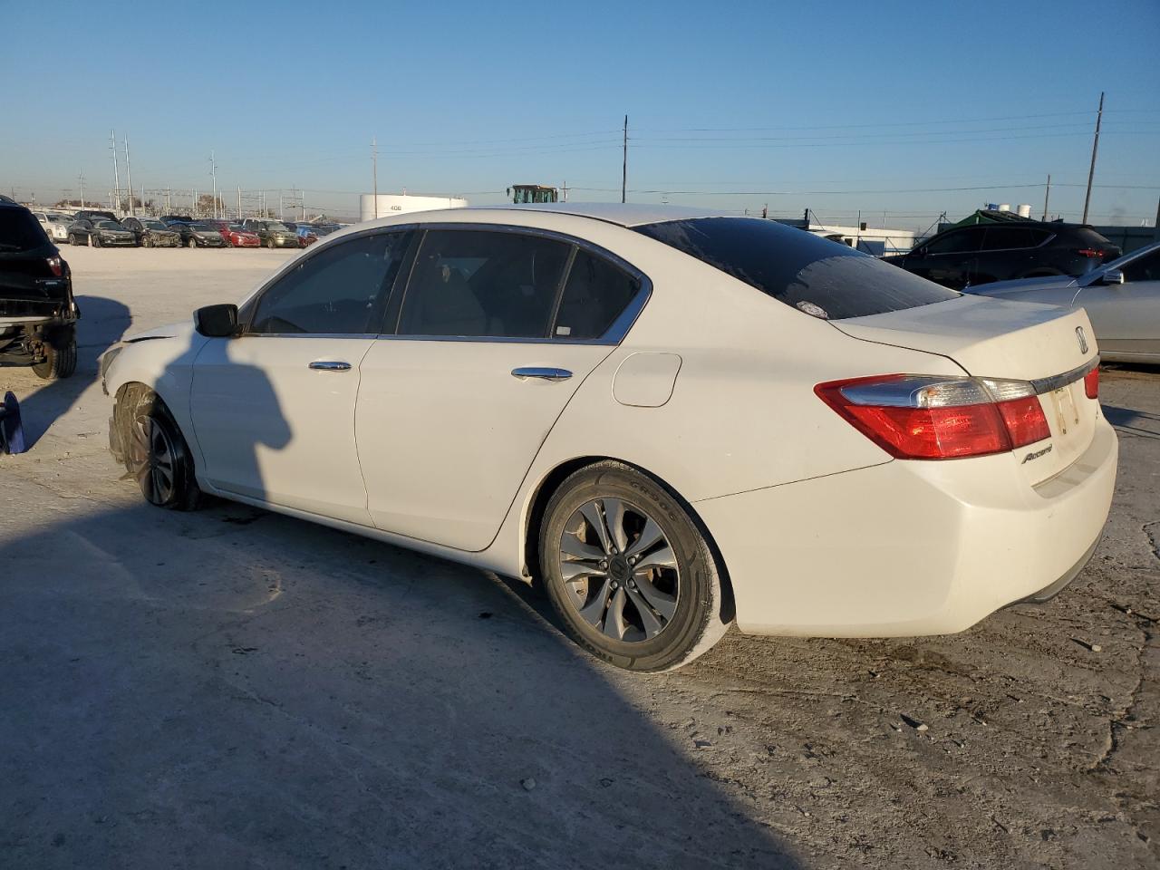 Изображение 2 2013 HONDA ACCORD LX 2013 с VIN 1HGCR2F36DA097934