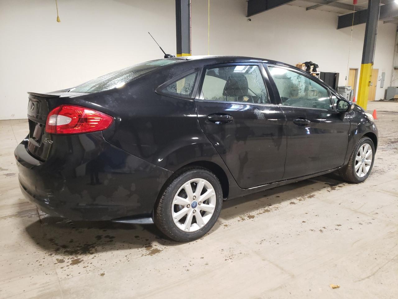 Obraz 3 z 2013 FORD FIESTA SE 2013 z VIN 3FADP4BJ1DM107044