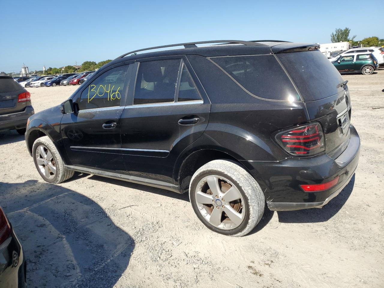 Obraz 2 z 2011 MERCEDES-BENZ ML 350 4MATIC 2011 z VIN 4JGBB8GB5BA711386