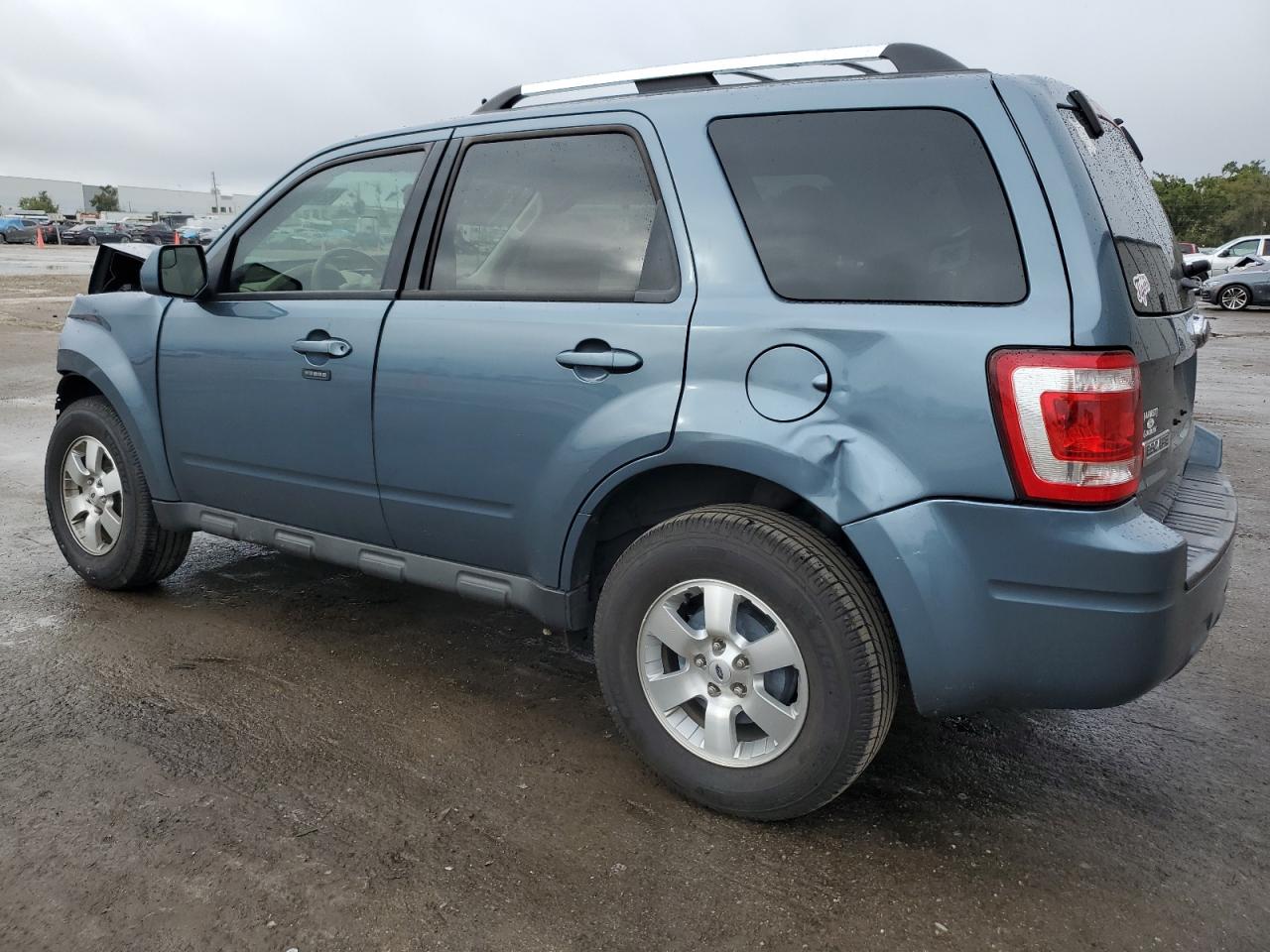 Obraz 2 z 2011 FORD ESCAPE LIMITED 2011 z VIN 1FMCU0E72BKA91119