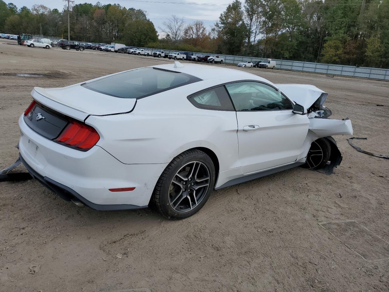 Image 3 of 2020 FORD MUSTANG  2020 with VIN 1FA6P8TH3L5138795