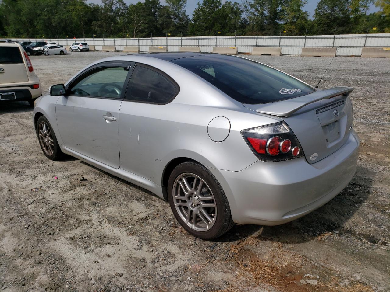 Image 2 of 2009 TOYOTA SCION TC  2009 with VIN JTKDE167890286246