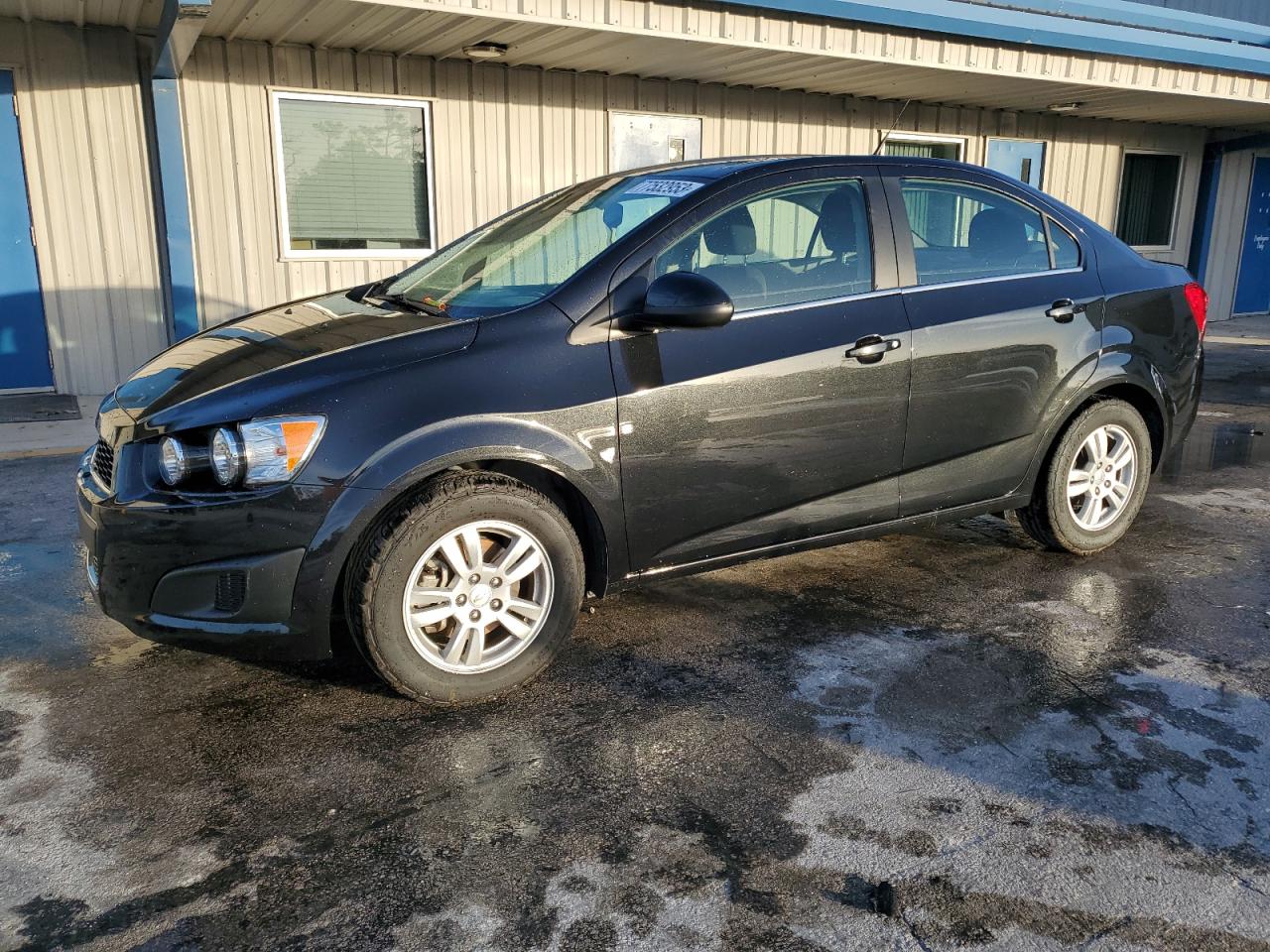Image 1 of 2014 CHEVROLET SONIC LT 2014 with VIN 1G1JC5SH3E4104793