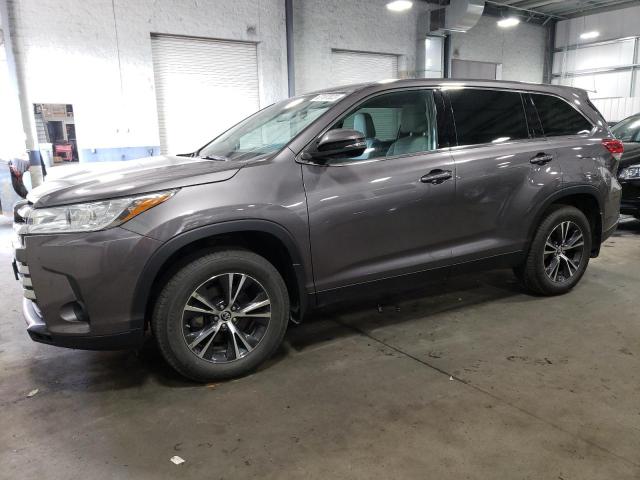 Изображение 1 2019 TOYOTA HIGHLANDER LE 2019 с VIN 5TDBZRFH3KS966228