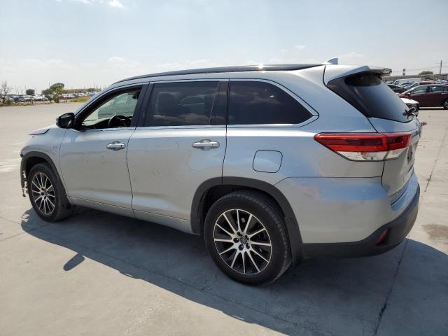 Image 2 of 2017 TOYOTA HIGHLANDER SE 2017 with VIN 5TDJZRFH8HS438883