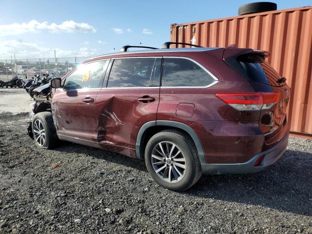 Image 2 of 2018 TOYOTA HIGHLANDER SE 2018 with VIN 5TDKZRFH0JS274832
