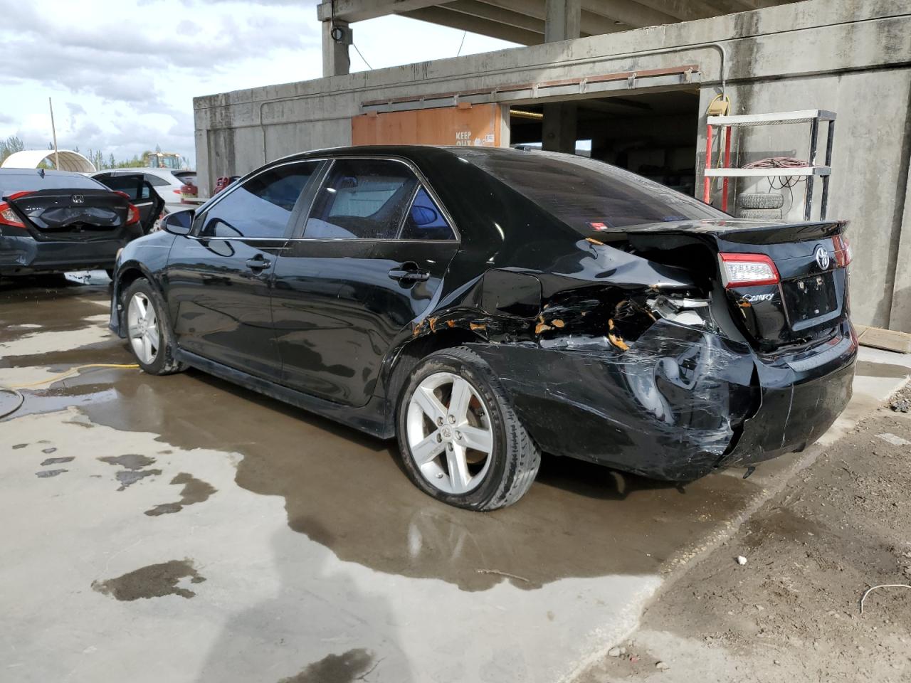 Изображение 2 2012 TOYOTA CAMRY BASE 2012 с VIN 4T1BF1FK4CU062726