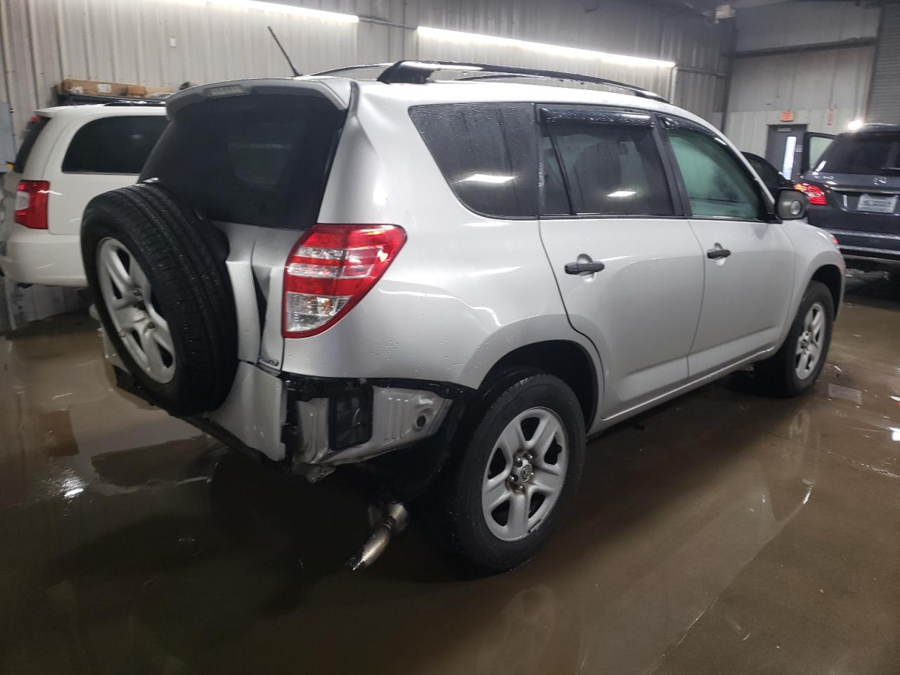 Image 3 of 2011 TOYOTA RAV4  2011 with VIN 2T3BF4DV5BW149703