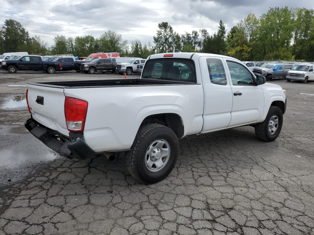 Obraz 3 z 2017 TOYOTA TACOMA ACCESS CAB 2017 z VIN 5TFSX5EN6HX051365
