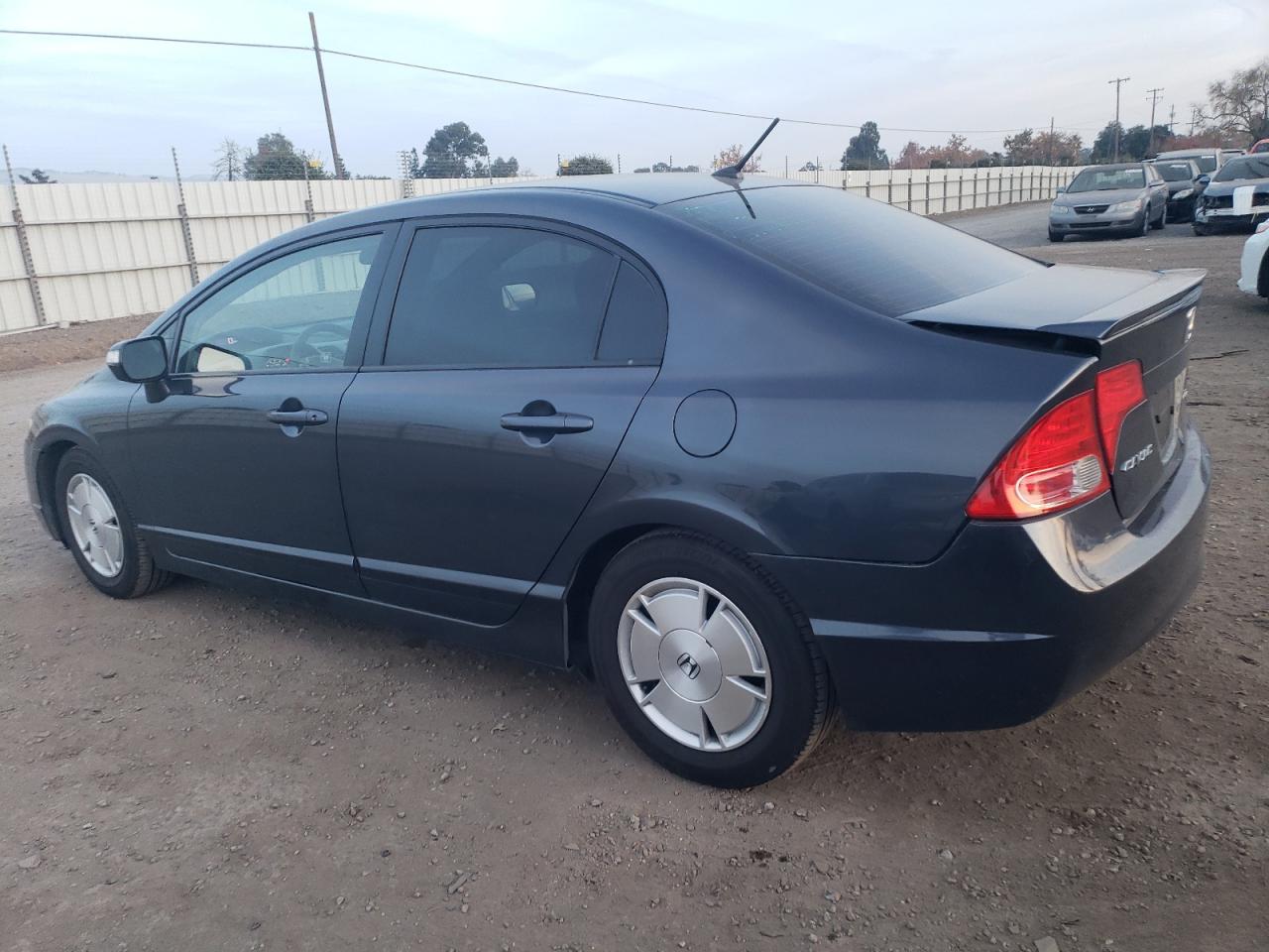 Image 2 of 2006 HONDA CIVIC HYBRID 2006 with VIN JHMFA36206S030256