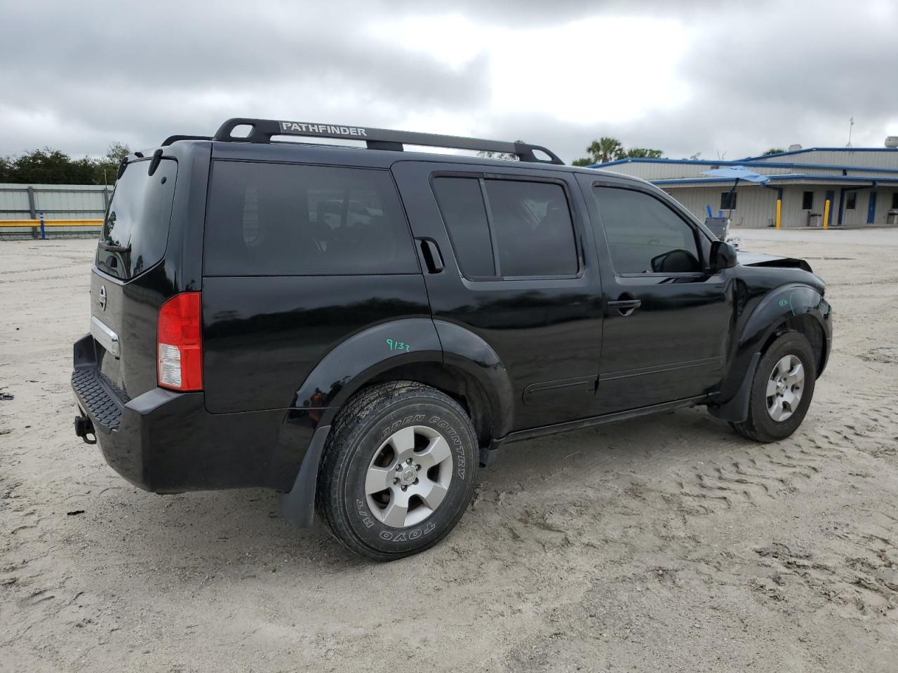 Obraz 3 z 2007 NISSAN PATHFINDER LE 2007 z VIN 5N1AR18U87C619117