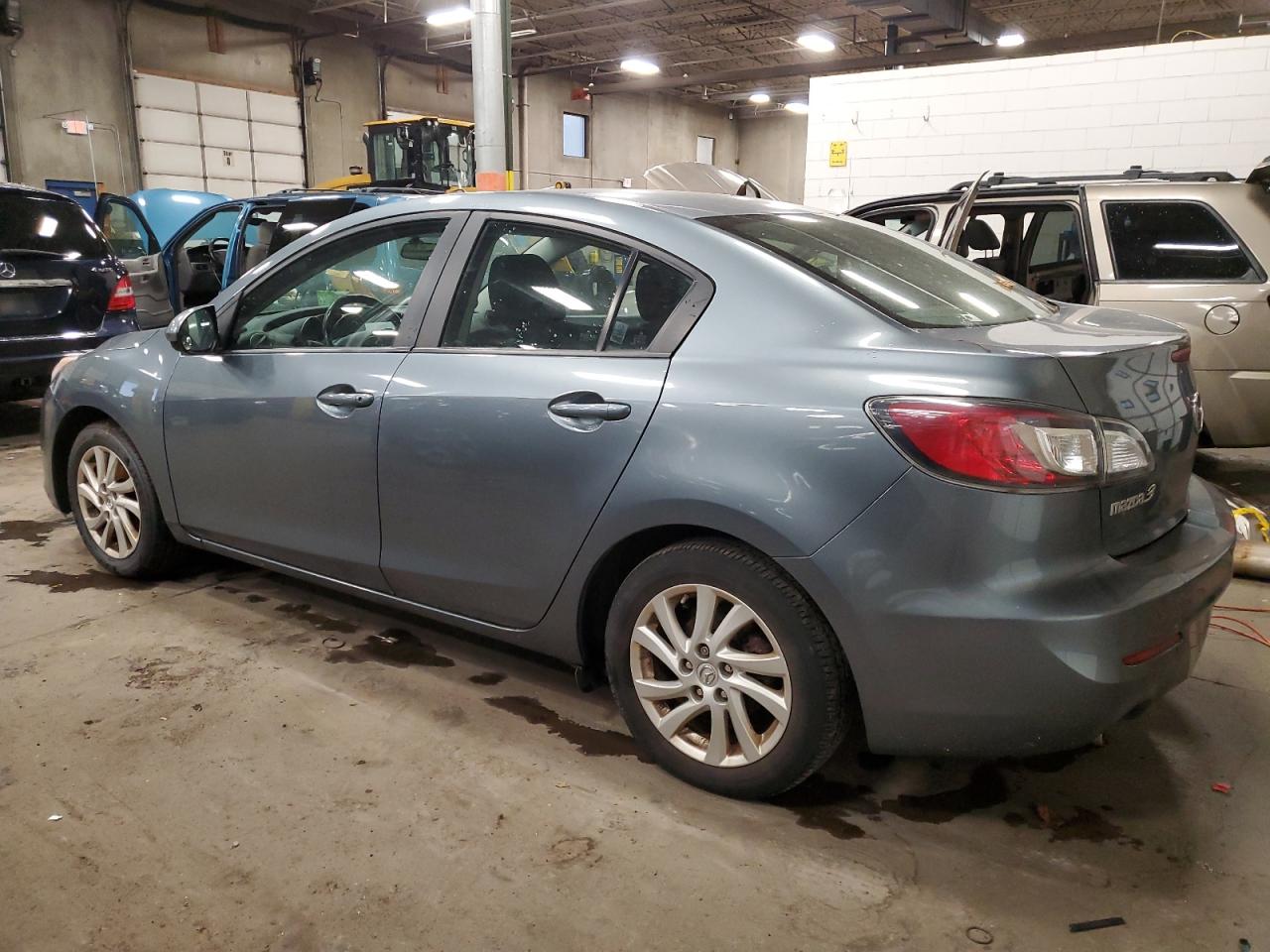 Obraz 2 z 2012 MAZDA 3 I 2012 z VIN JM1BL1V74C1674212