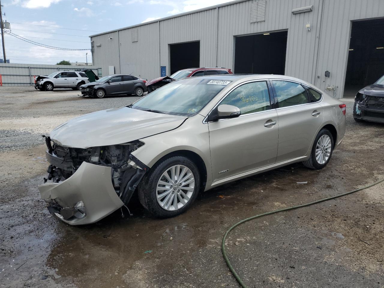 2013 TOYOTA AVALON HYBRID 2013 image
