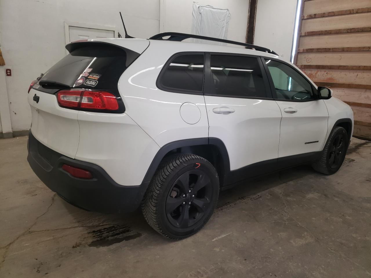 Obraz 3 z 2018 JEEP CHEROKEE LATITUDE 2018 z VIN 1C4PJLCB7JD552664
