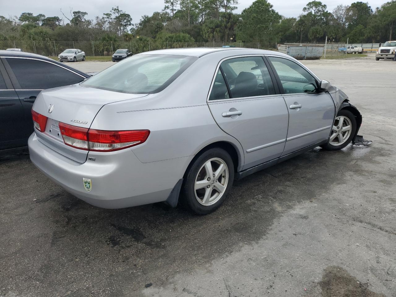 Изображение 3 2004 HONDA ACCORD LX 2004 с VIN 1HGCM66304A058326