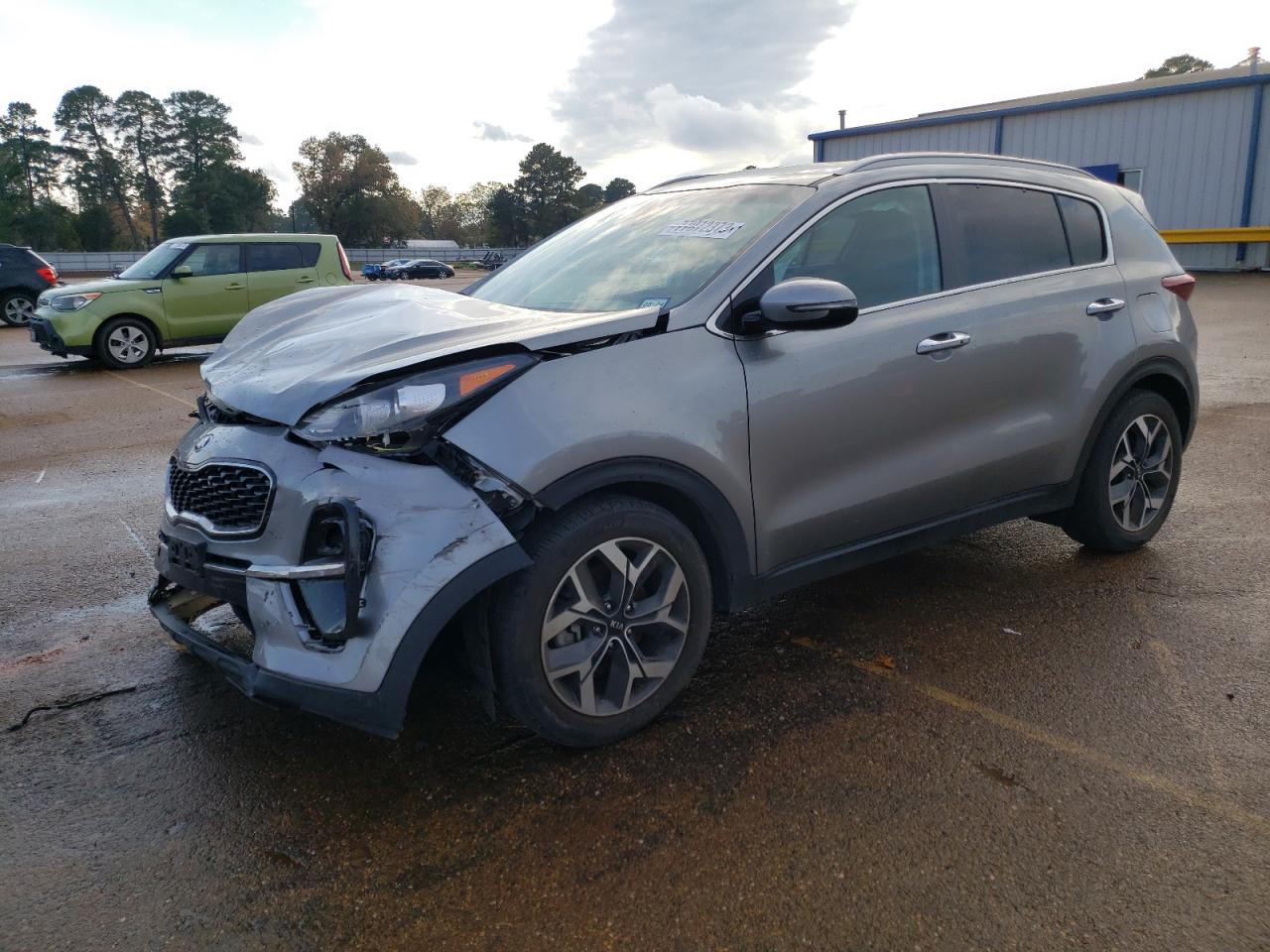 Image 1 of 2020 KIA SPORTAGE EX 2020 with VIN KNDPN3AC1L7720915