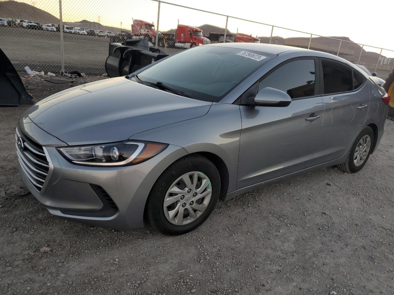 Изображение 1 2017 HYUNDAI ELANTRA SE 2017 с VIN 5NPD74LF3HH104372