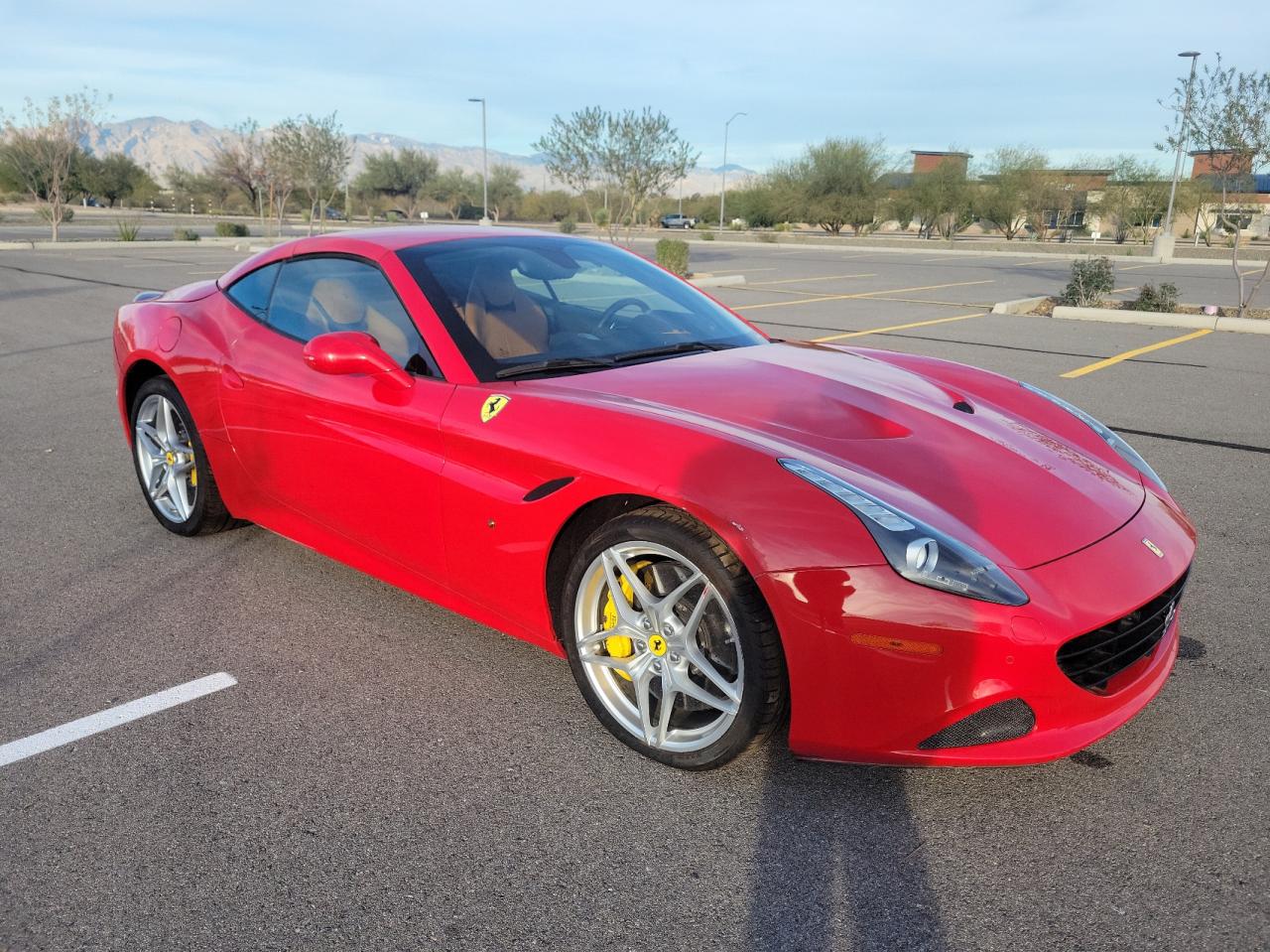 2016 FERRARI CALIFORNIA T  2016 image