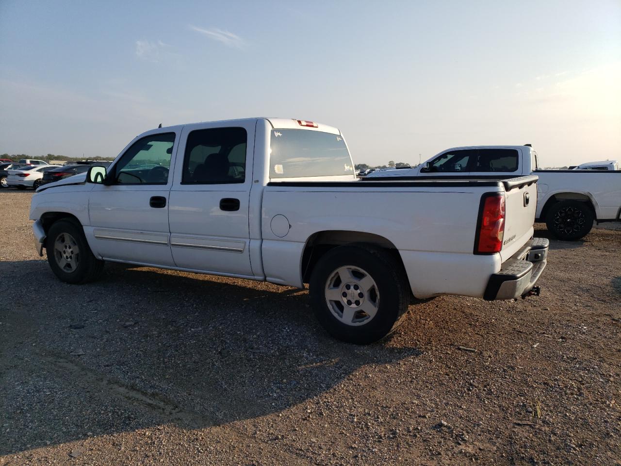 Изображение 2 2006 CHEVROLET SILVERADO C1500 2006 с VIN 2GCEC13T061236556