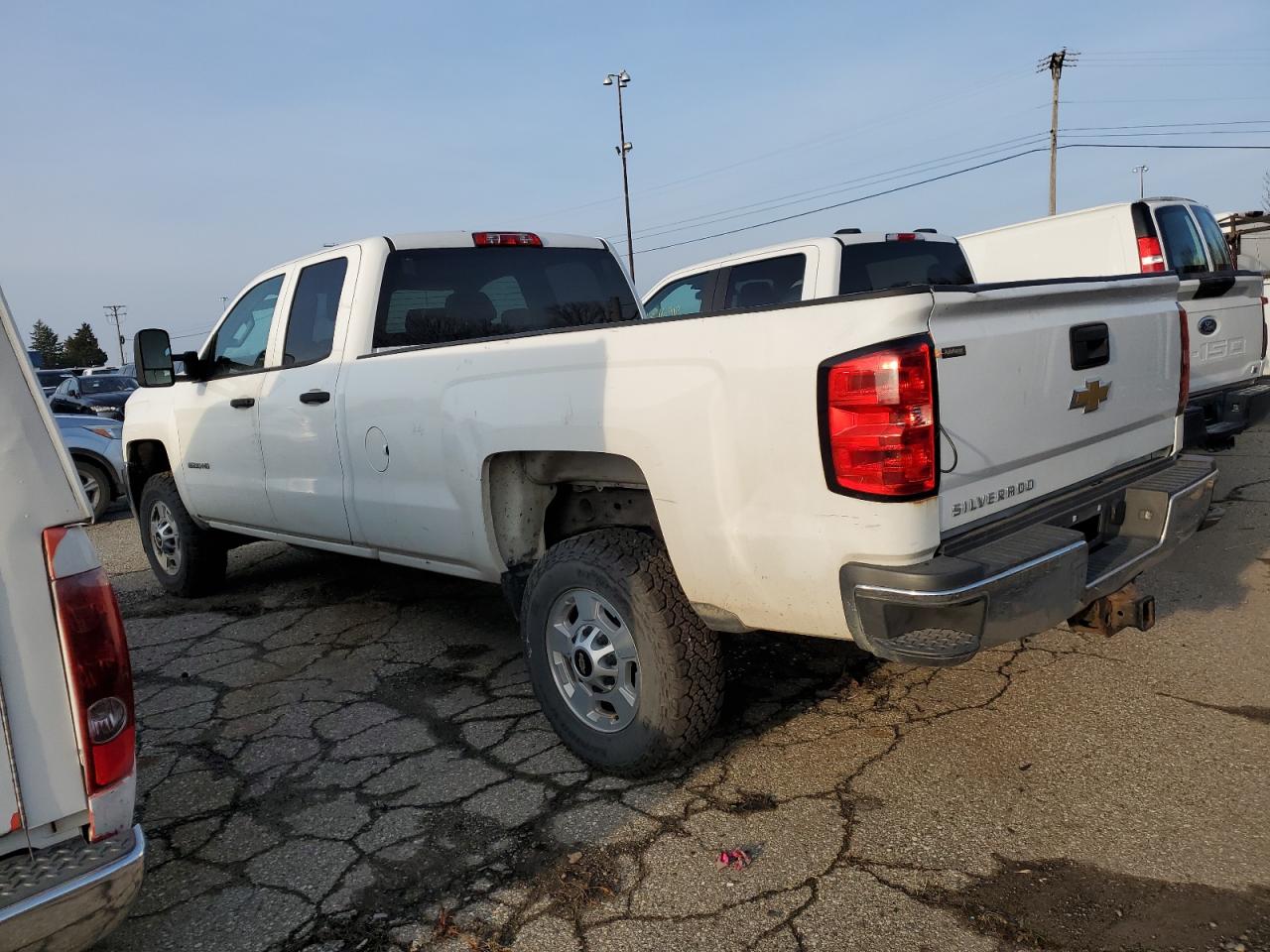 Изображение 2 2015 CHEVROLET SILVERADO C2500 HEAVY DUTY 2015 с VIN 1GC2CUEG3FZ118545