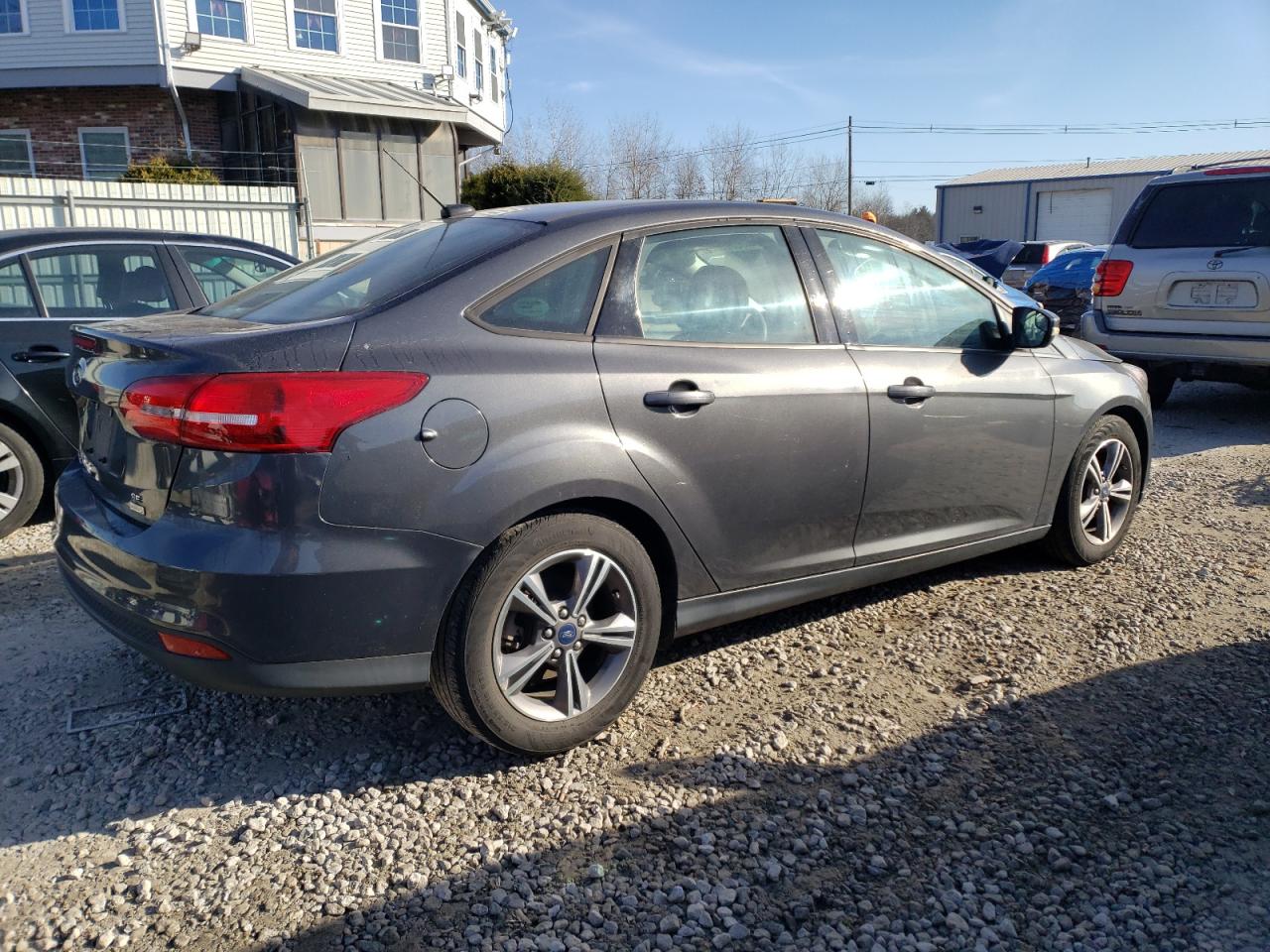 Image 3 of 2017 FORD FOCUS SE 2017 with VIN 1FADP3FE8HL293597