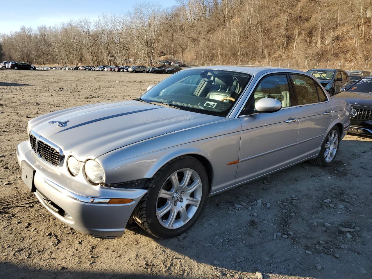 2004 JAGUAR XJ8  2004 image