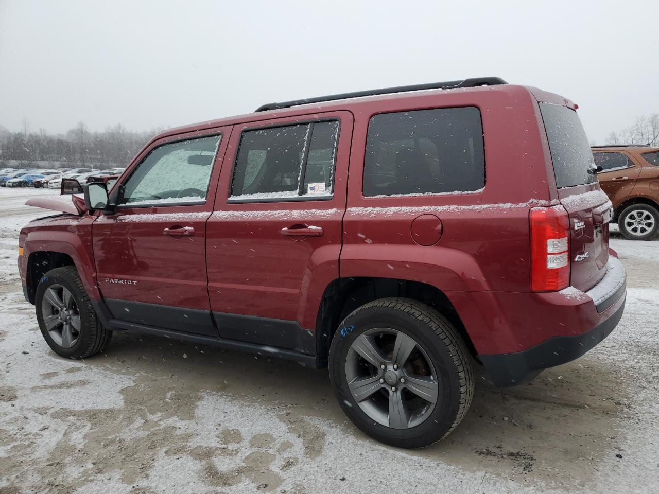 Изображение 2 2015 JEEP PATRIOT LATITUDE 2015 с VIN 1C4NJRFB6FD339590