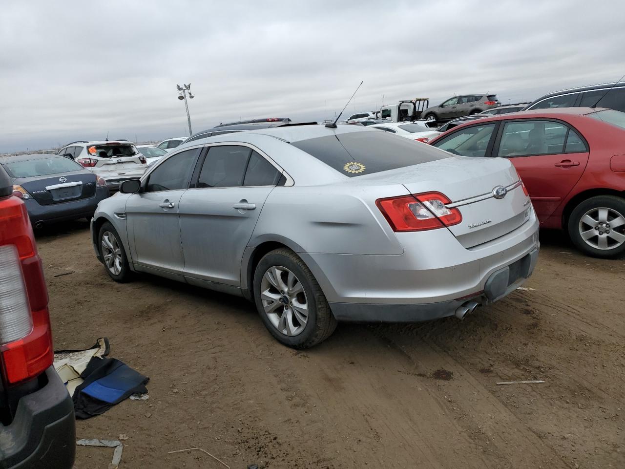 Изображение 2 2011 FORD TAURUS SEL 2011 с VIN 1FAHP2HW9BG138106