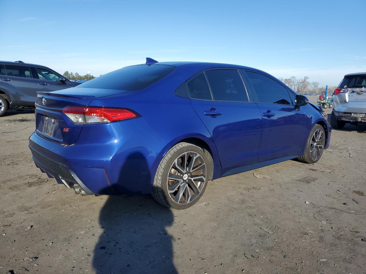 Image 3 of 2020 TOYOTA COROLLA SE 2020 with VIN JTDS4RCE1LJ034410