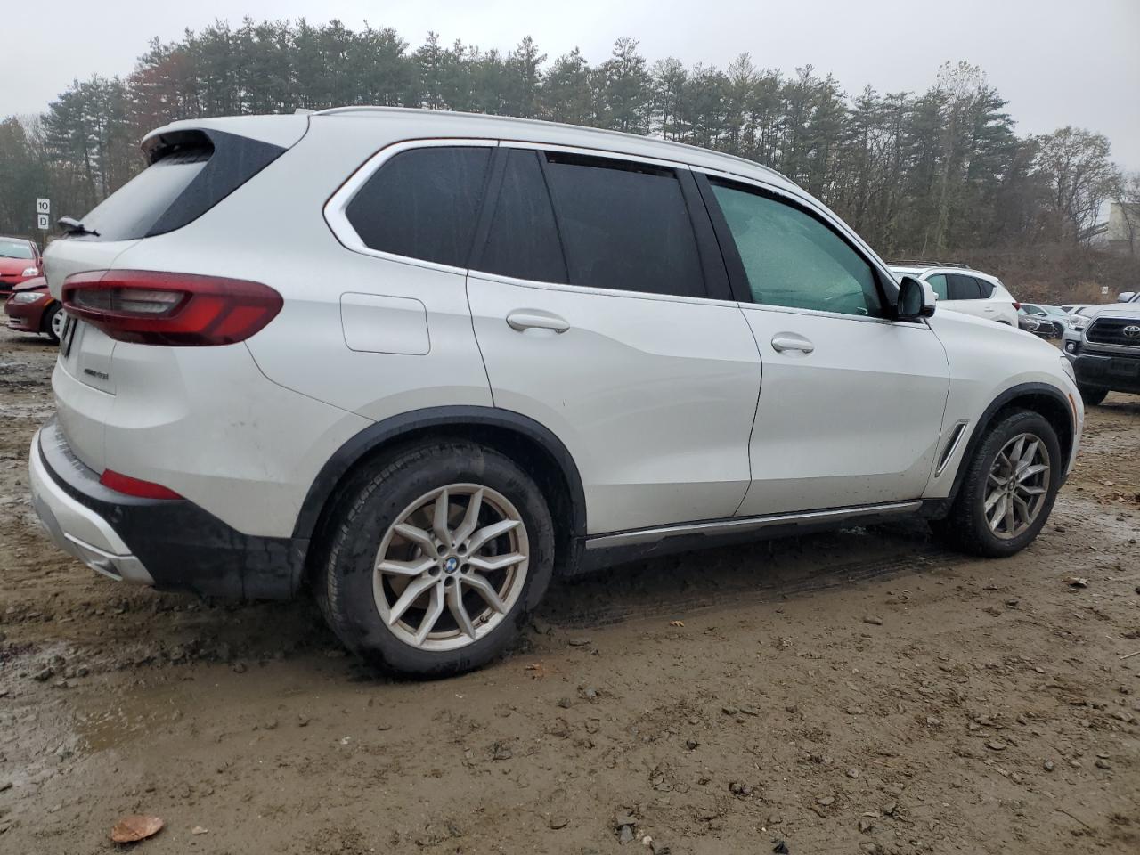 Изображение 3 2023 BMW X5 XDRIVE40I 2023 с VIN 5UXCR6C08P9P44581