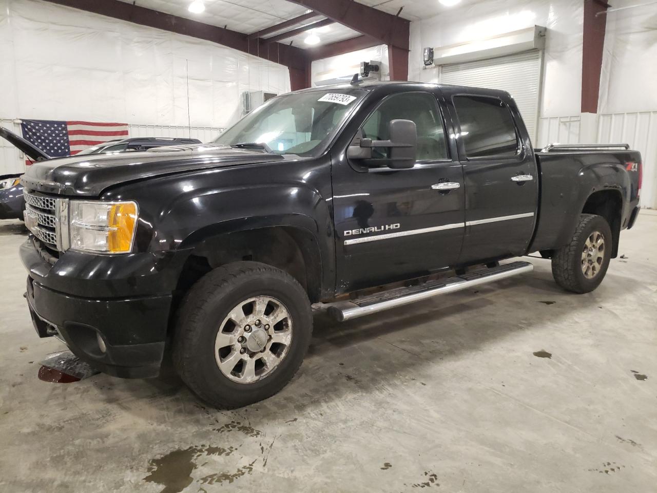 Image 1 of 2014 GMC SIERRA K2500 DENALI 2014 with VIN 1GT125E89EF102654