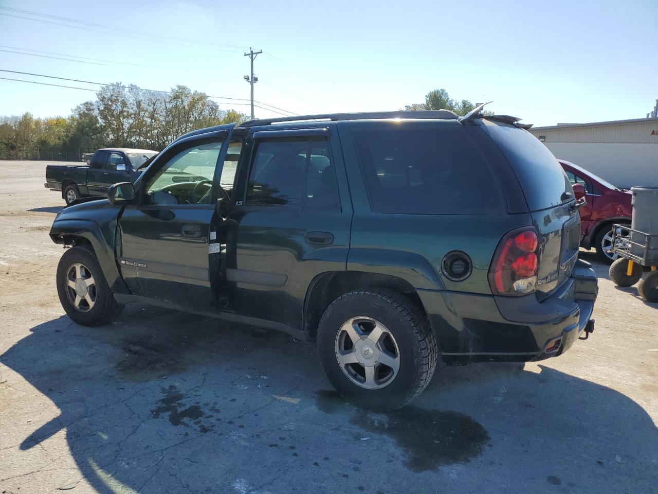 Изображение 2 2004 CHEVROLET TRAILBLAZER LS 2004 с VIN 1GNDT13S142366529