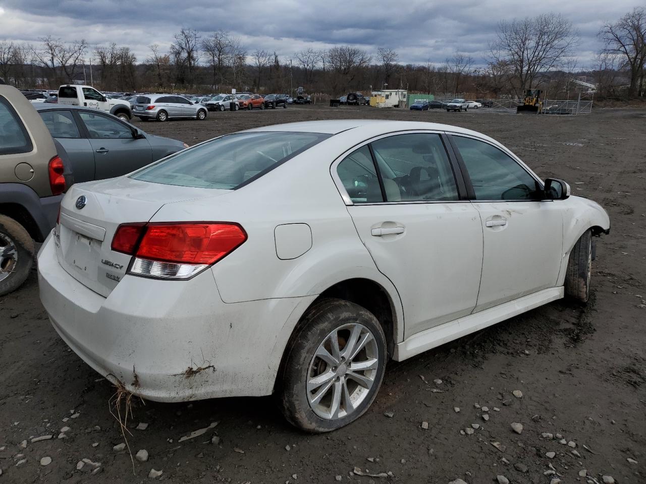Obraz 3 z 2013 SUBARU LEGACY 2.5I PREMIUM 2013 z VIN 4S3BMBC62D3049262