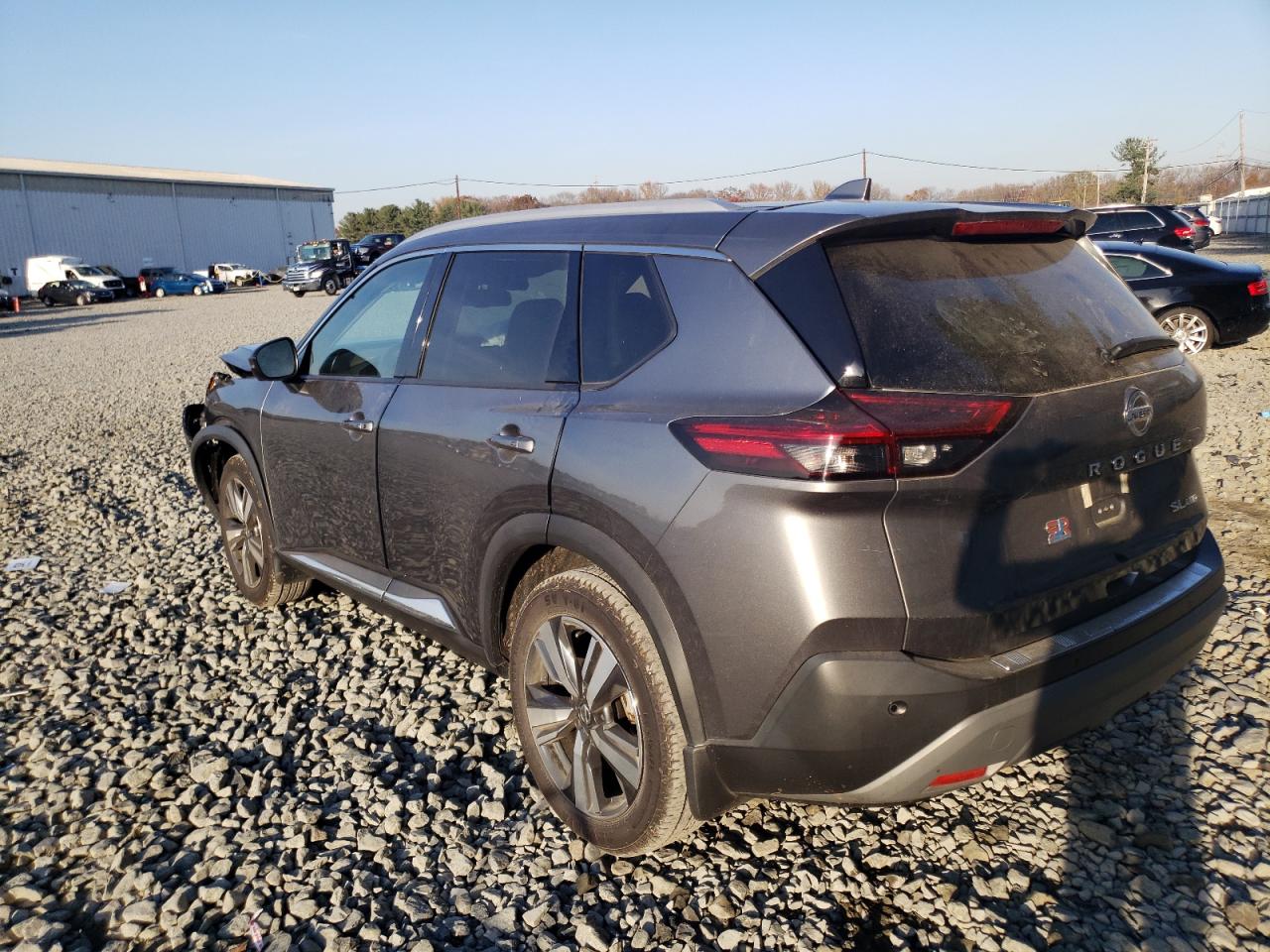 Image 2 of 2021 NISSAN ROGUE SL 2021 with VIN 5N1AT3CBXMC761516