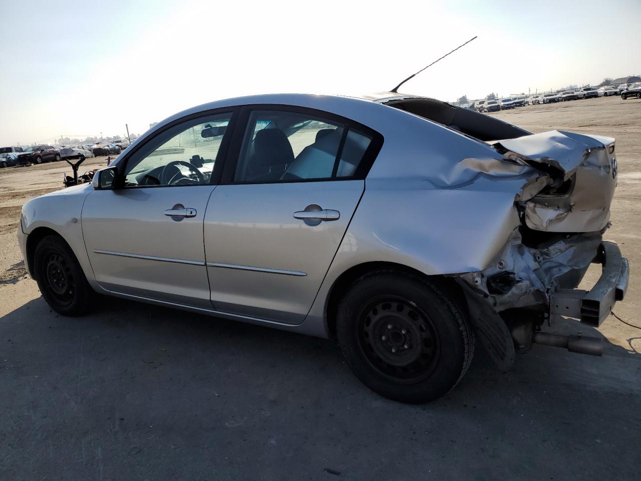 Obraz 2 z 2009 MAZDA 3 I 2009 z VIN JM1BK32G291216549