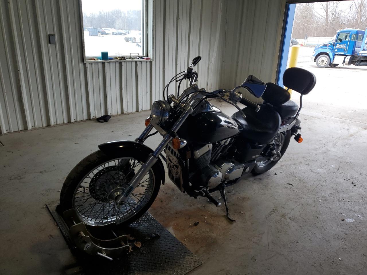 Изображение 2 2008 HONDA VT750 C2 2008 с VIN JH2RC53098M102352