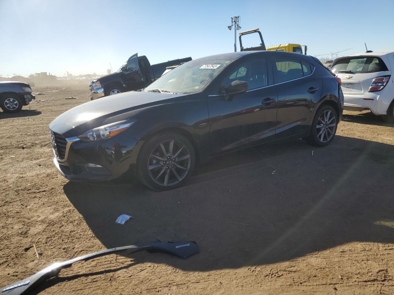 Obraz 1 z 2018 MAZDA 3 TOURING 2018 z VIN 3MZBN1L38JM276086