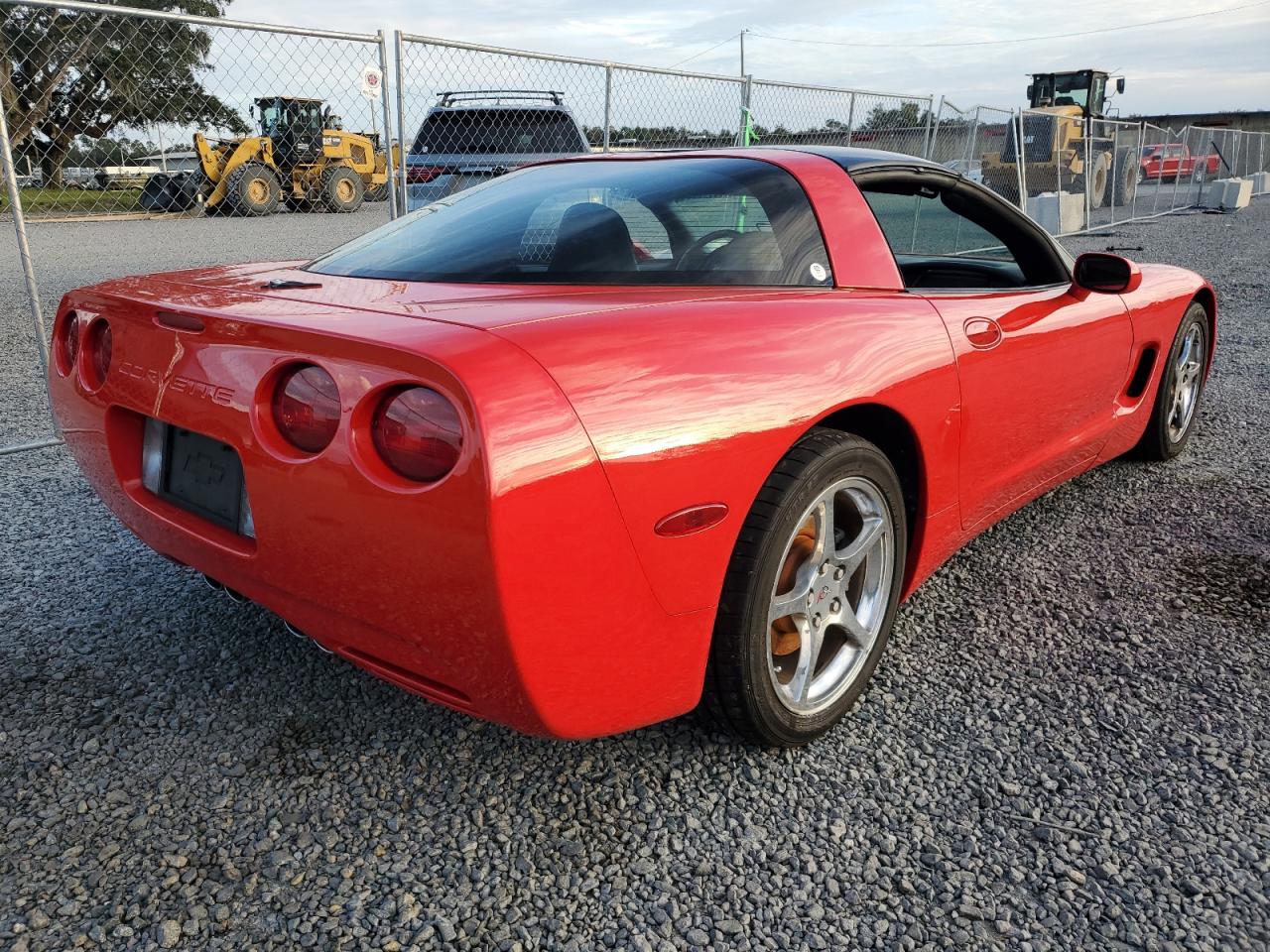 Image 3 of 2001 CHEVROLET CORVETTE  2001 with VIN 1G1YY22G815113757
